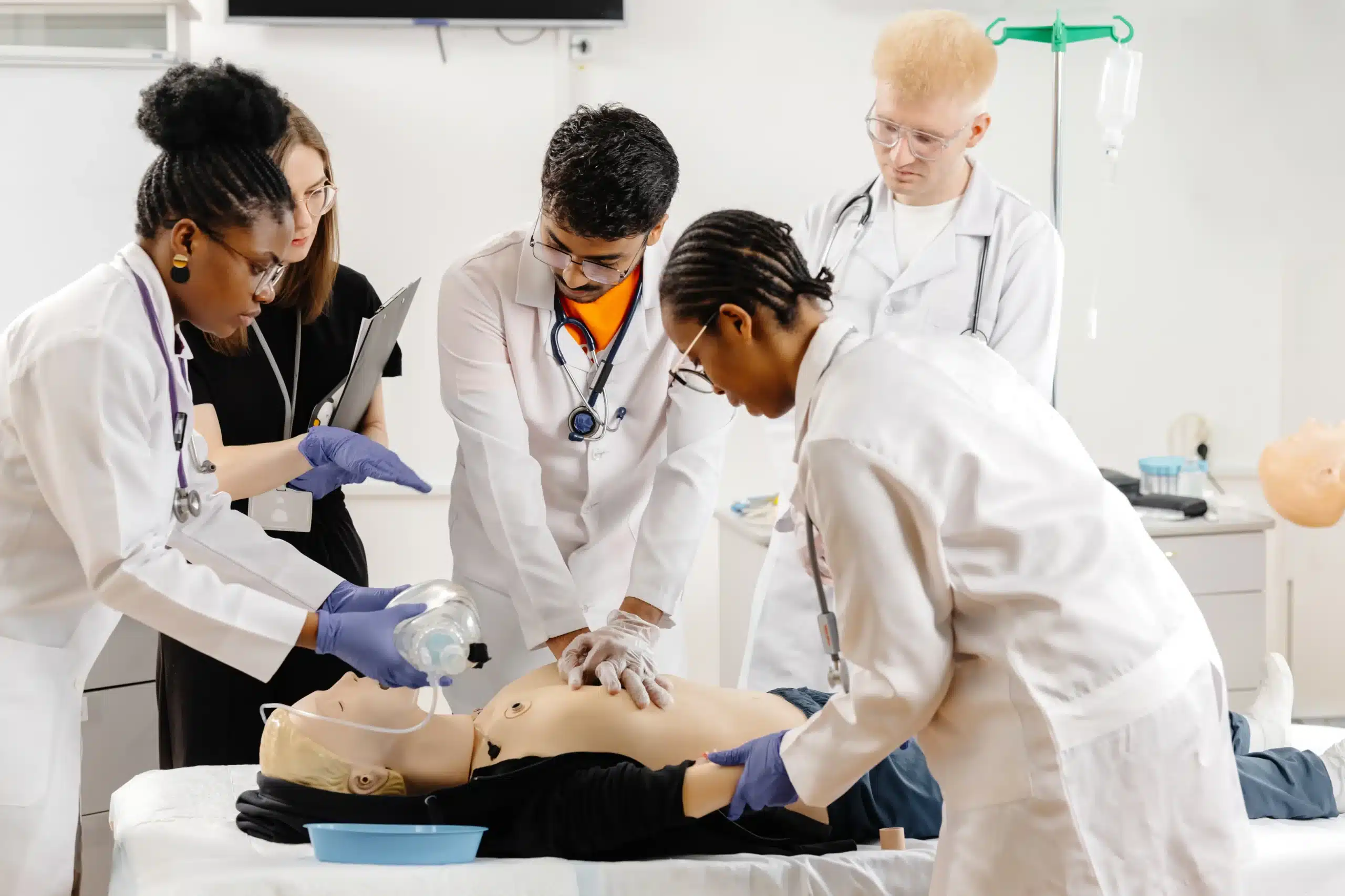 CPR Courses Near Me: Your Certification Guide